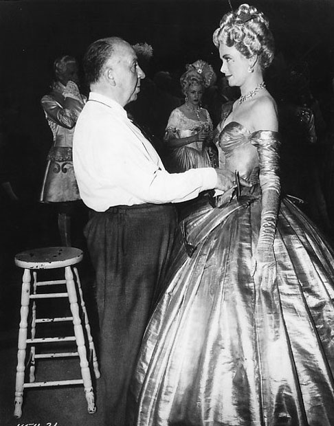 Director-Alfred-Hitchcock-and-Grace-Kelly-on-the-set-of-‘To-Catch-a-Thief’-1955.