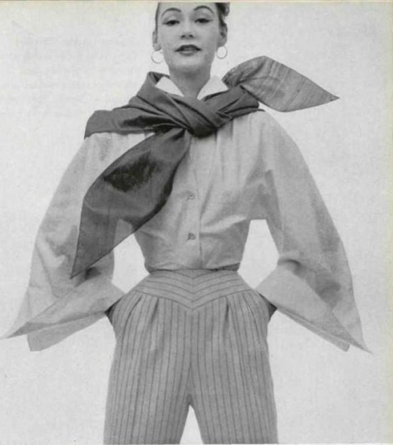 1952_Givenchy30