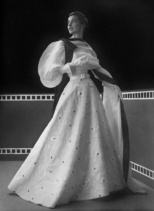 1953_Givenchy06
